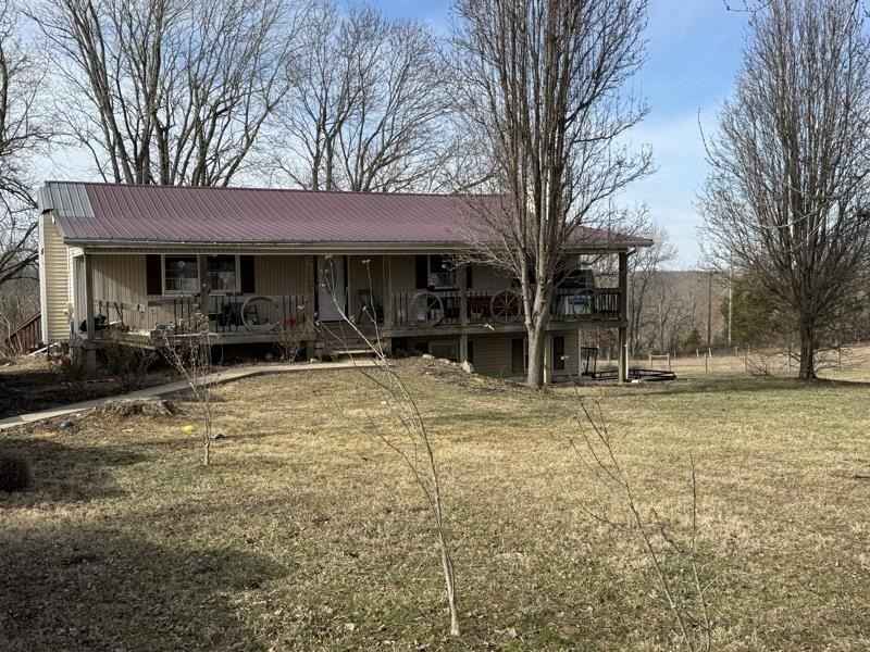 1509 N Toohey Rdg Rd  