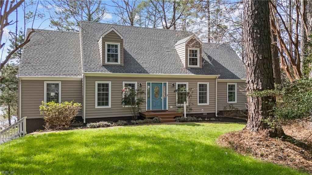 102 Kay Ct  