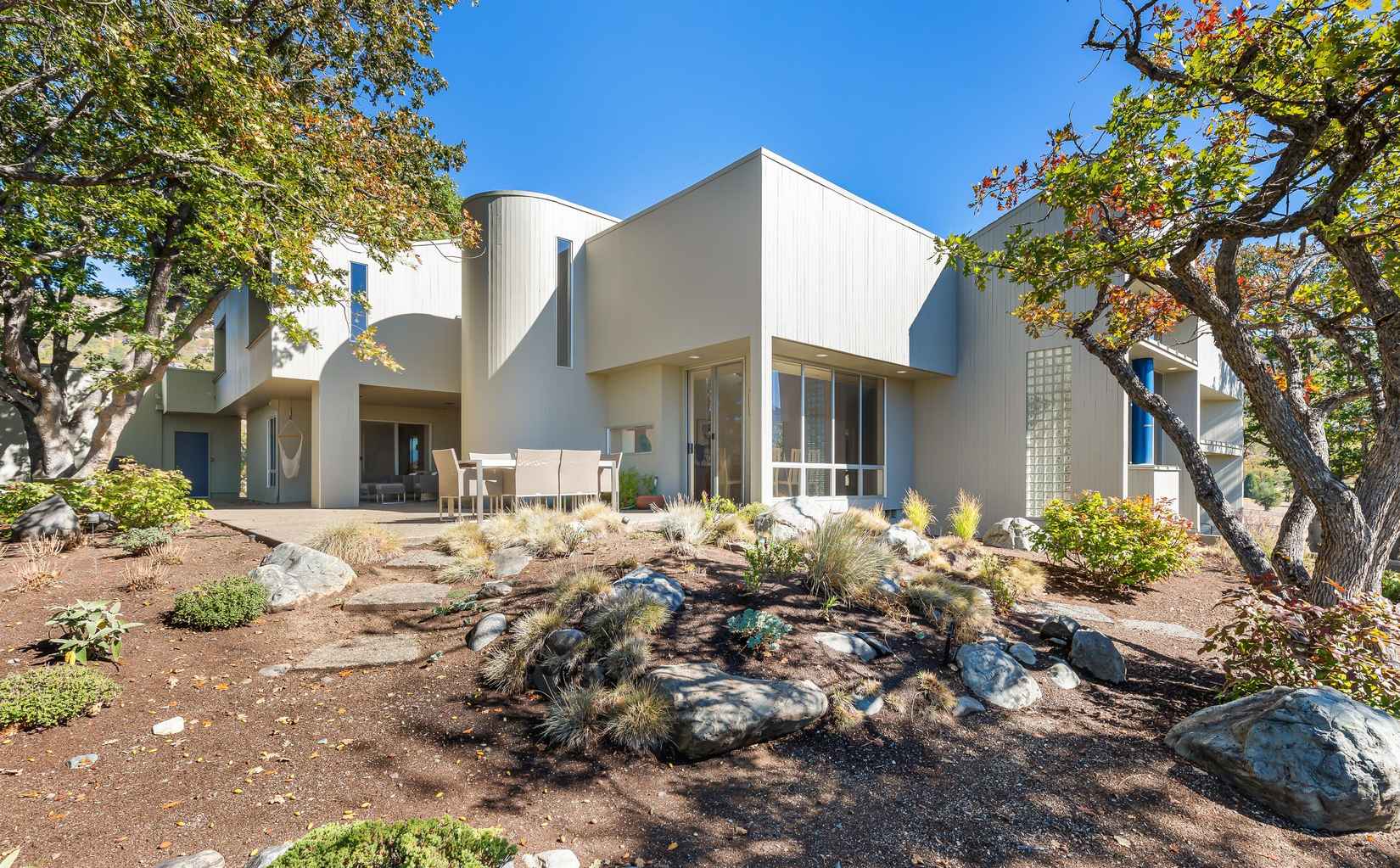 1225 Gardner Way  