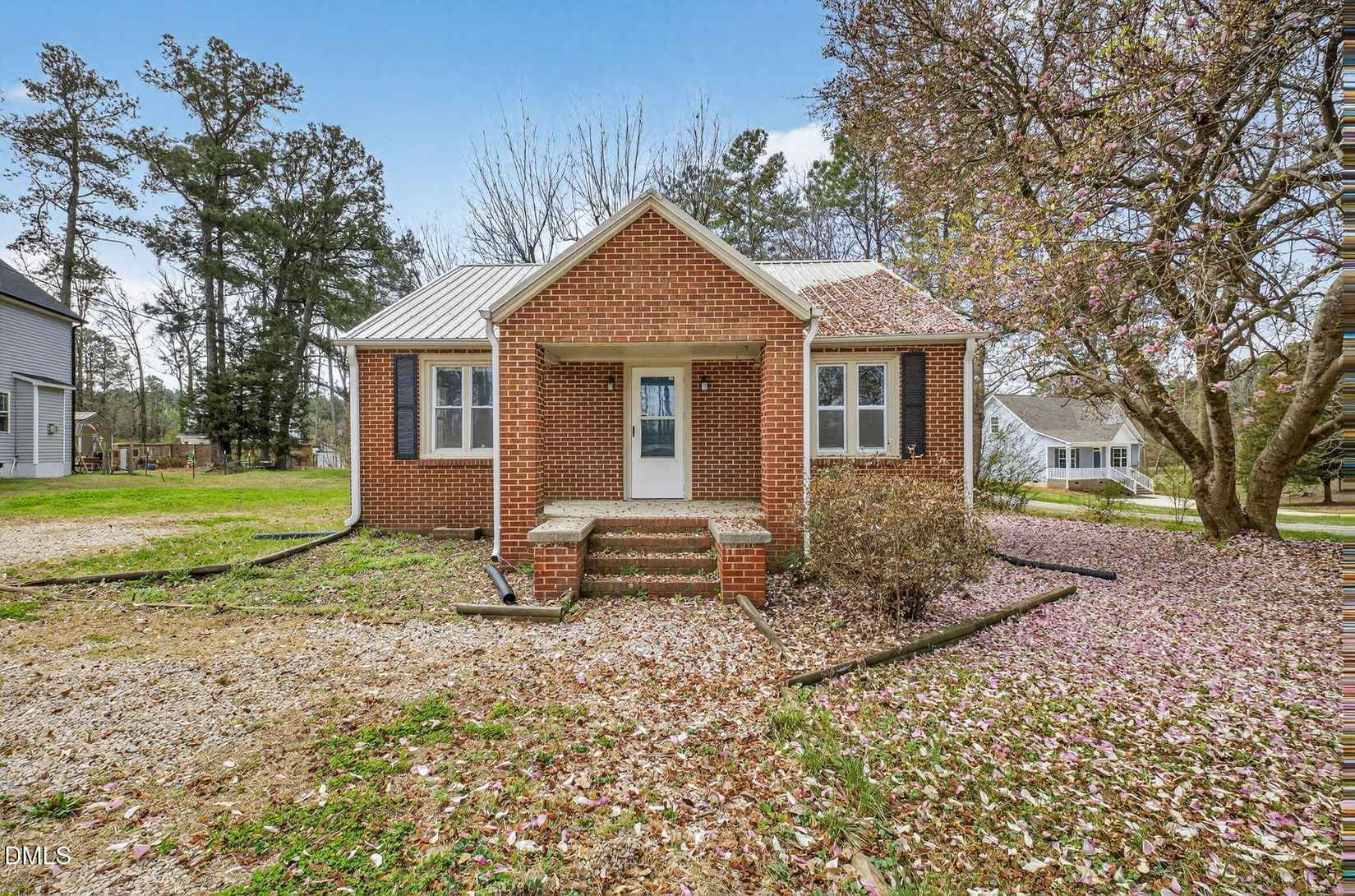 5182 N Carolina 56  