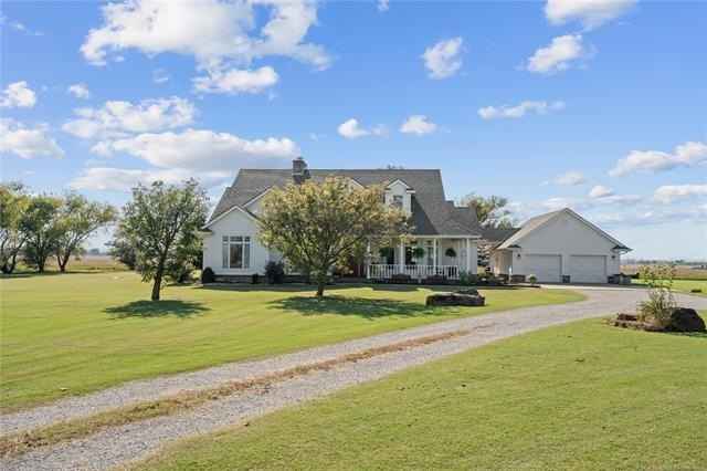 639 NE Bison Rd  