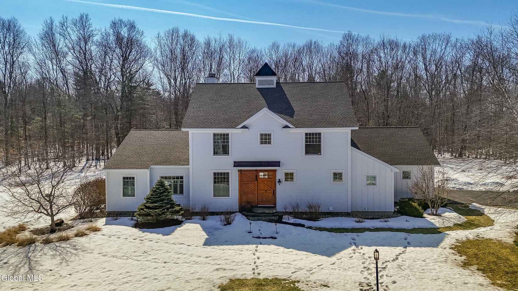 13 Saratoga Farm Rd  