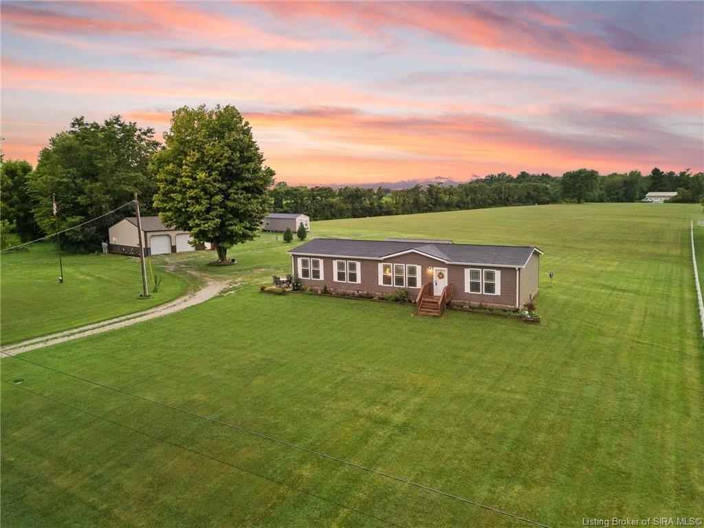 7985 State Rd 66  