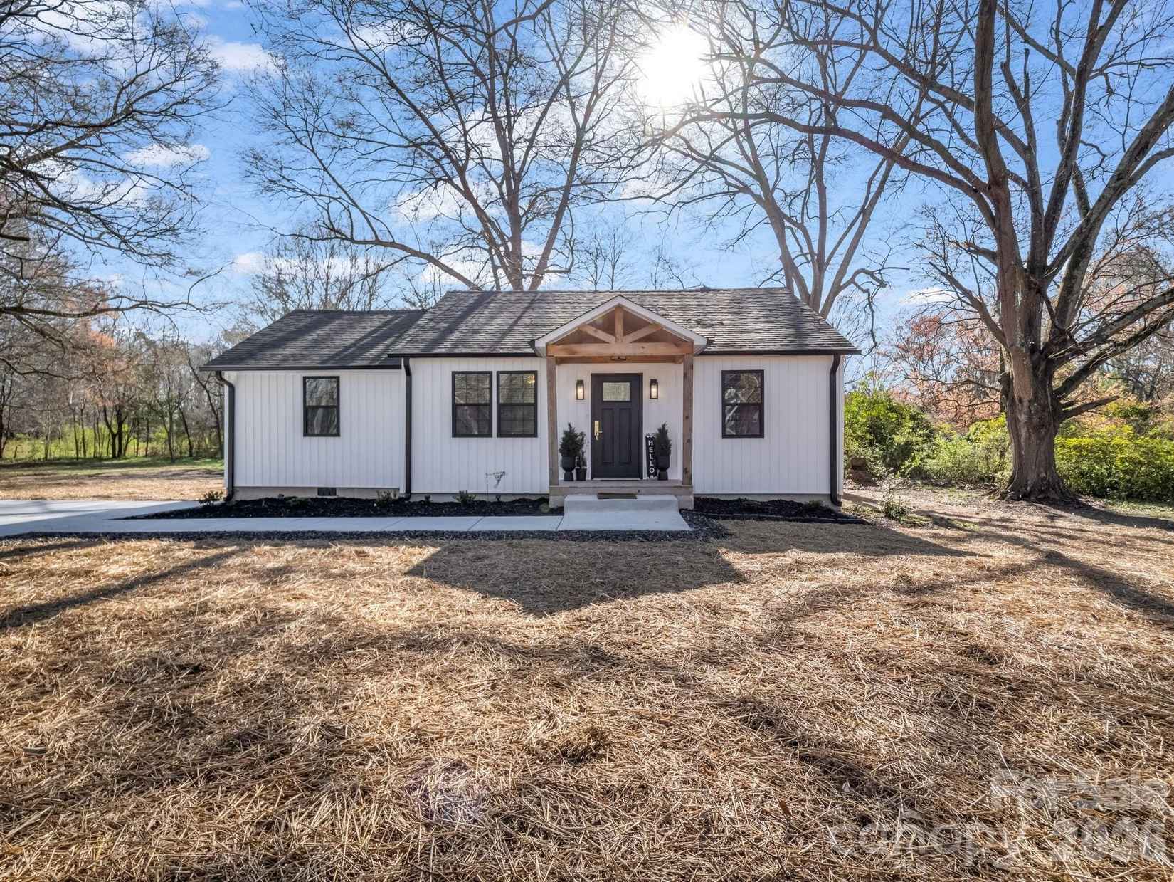 1325 W NC Hwy 150  