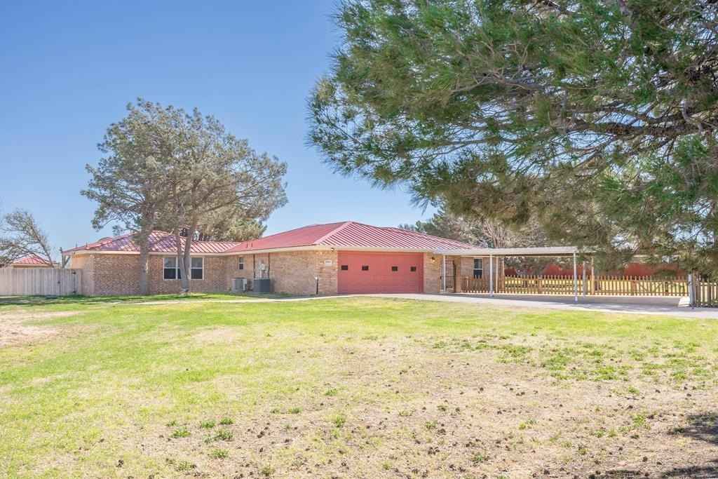 1903 S County Rd 1140  