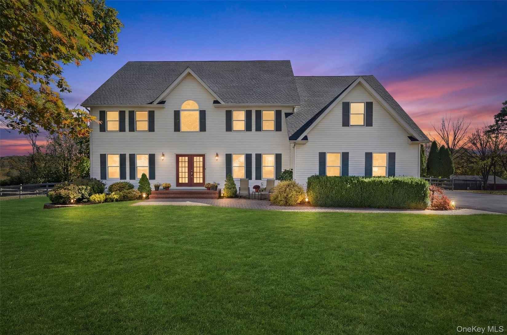 18 Almond Tree Ln  