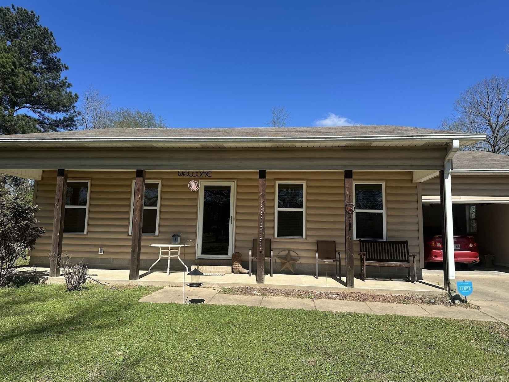 49 Goodman Rd  