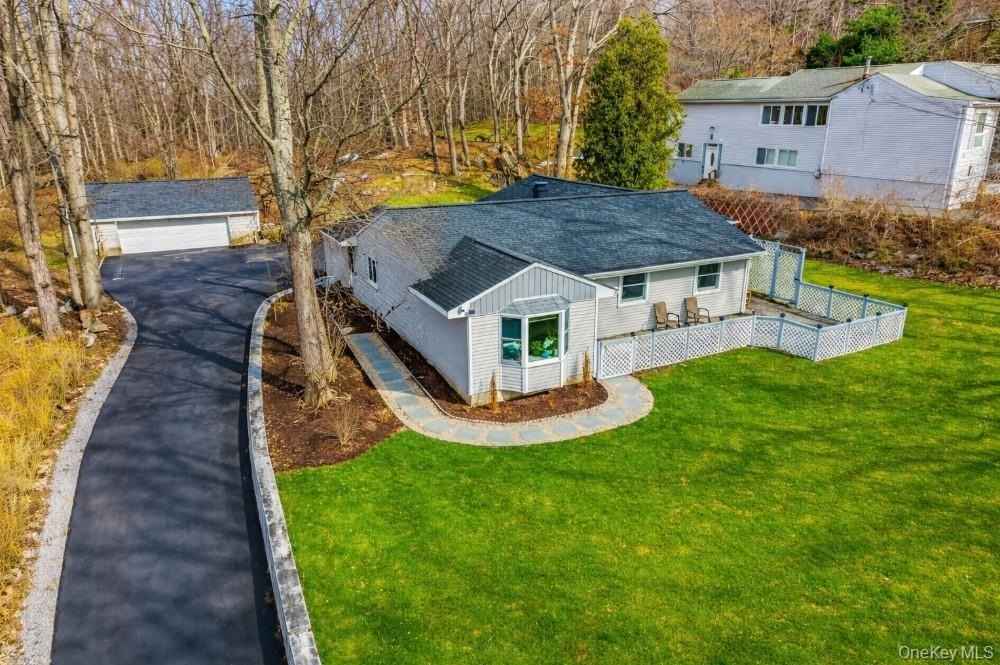 16 Sugar Hl Rd  