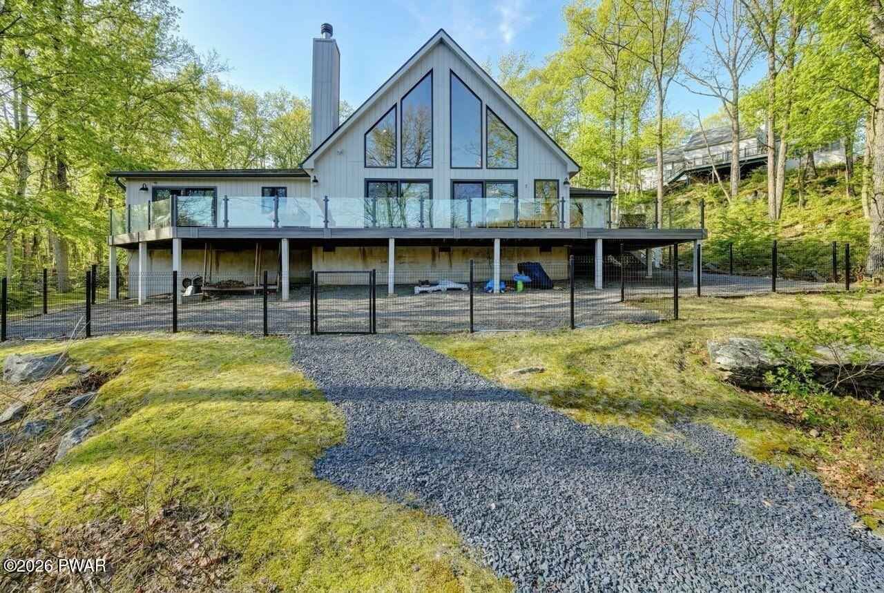 107 Cliff Dr  