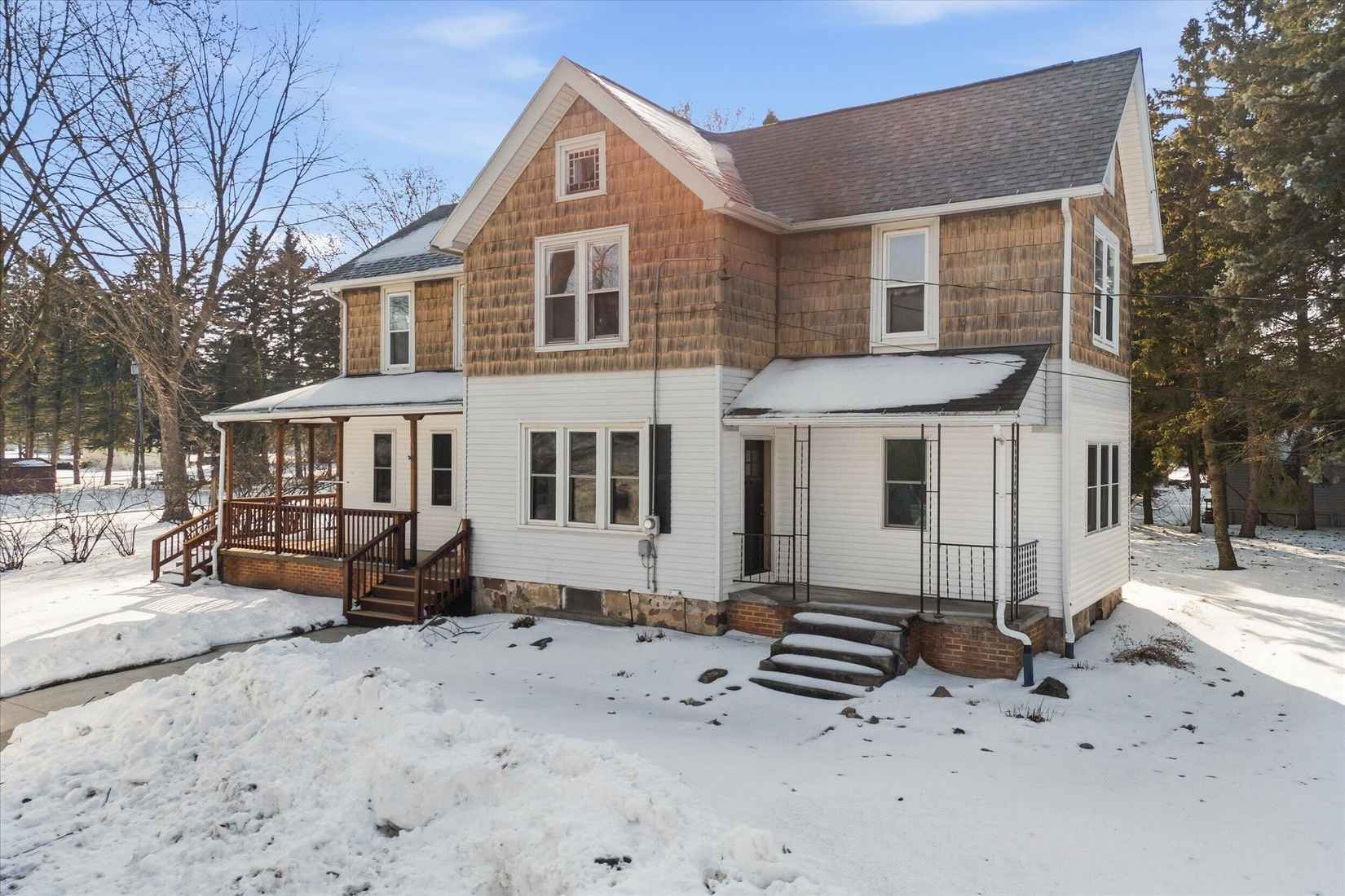 4607 County Road J -  