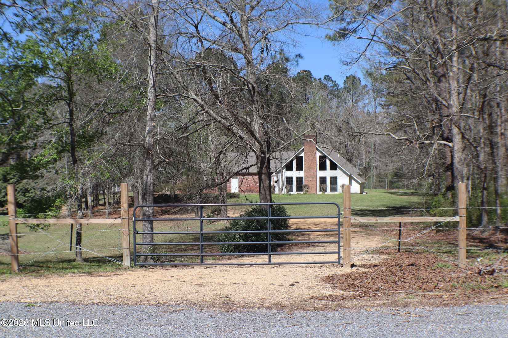 219 Bass Rd  