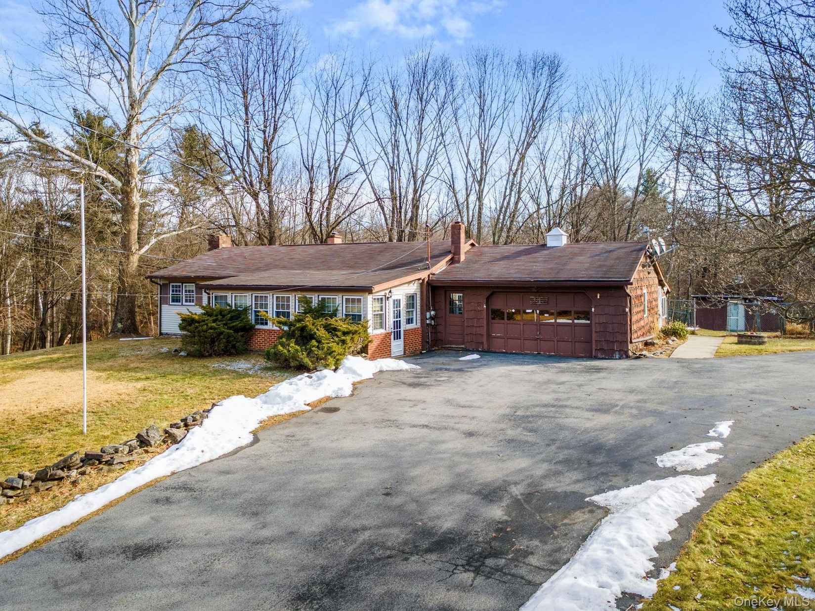 50 Brola Rd  