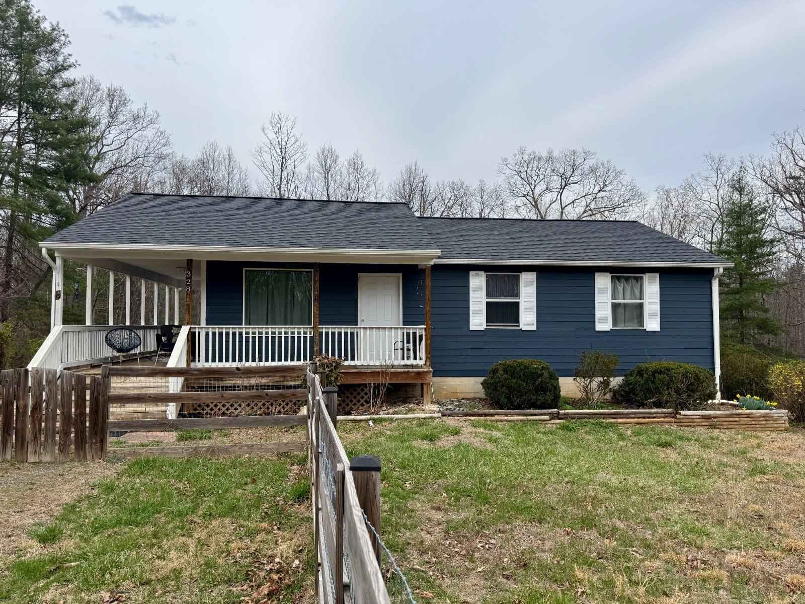 328 Spikes Dr  