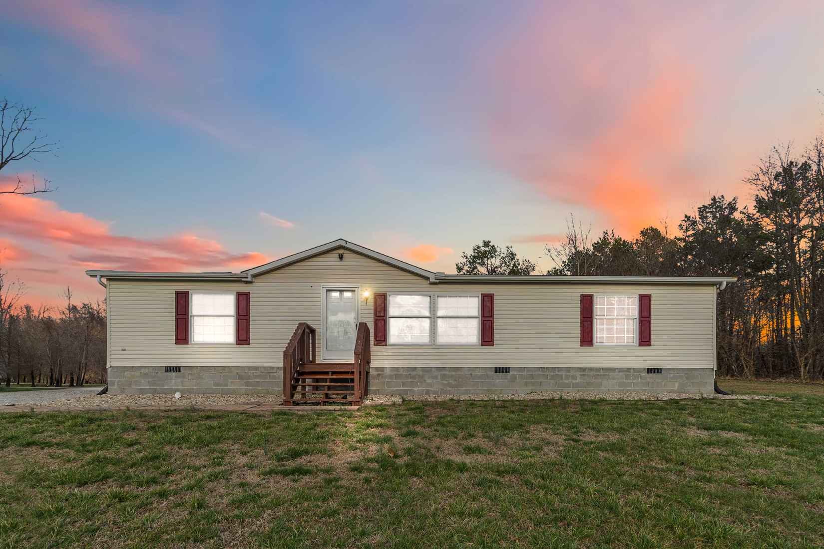 392 Upper Raccoon Crk Rd  