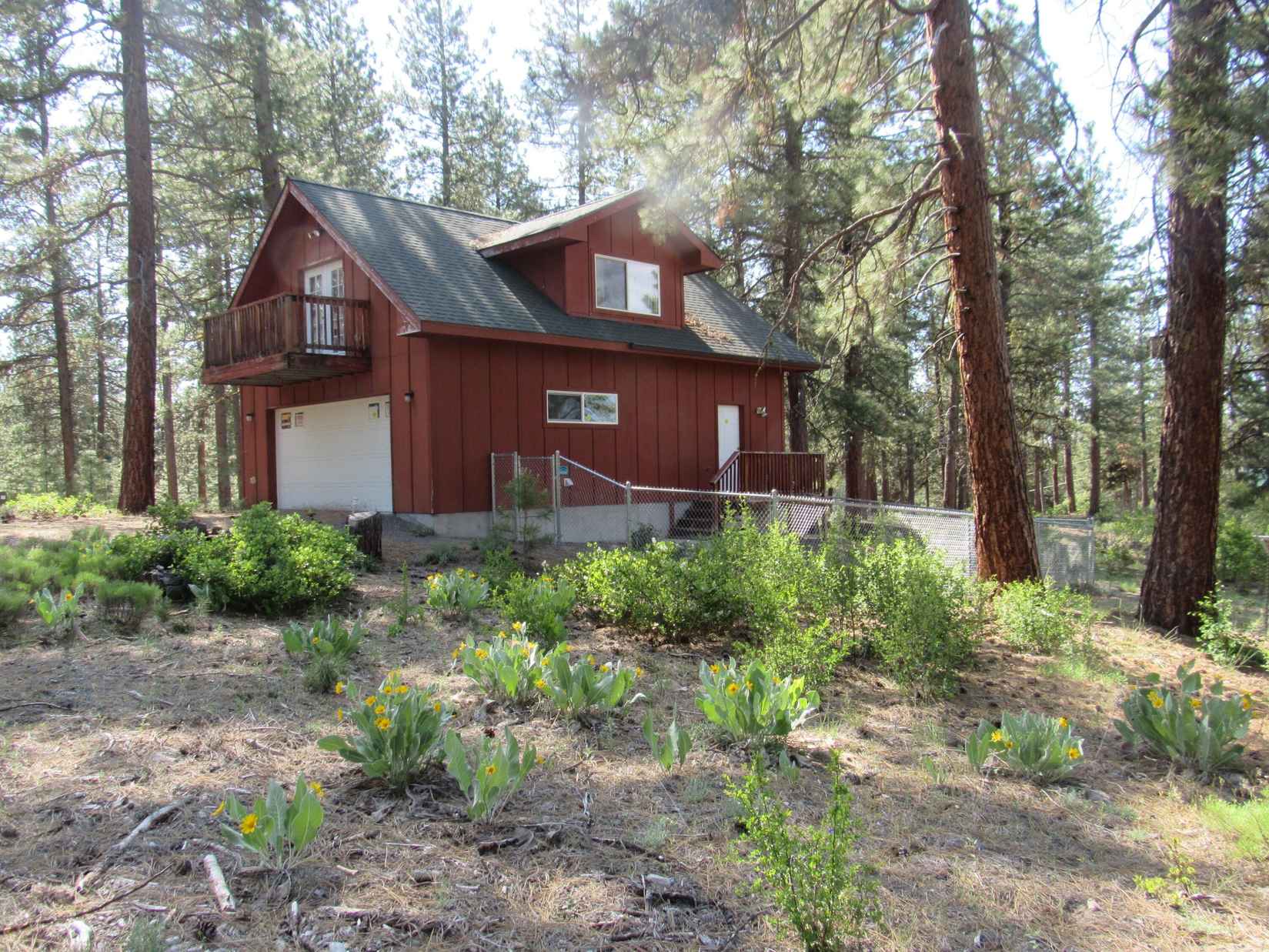 39051 Twin River Dr  
