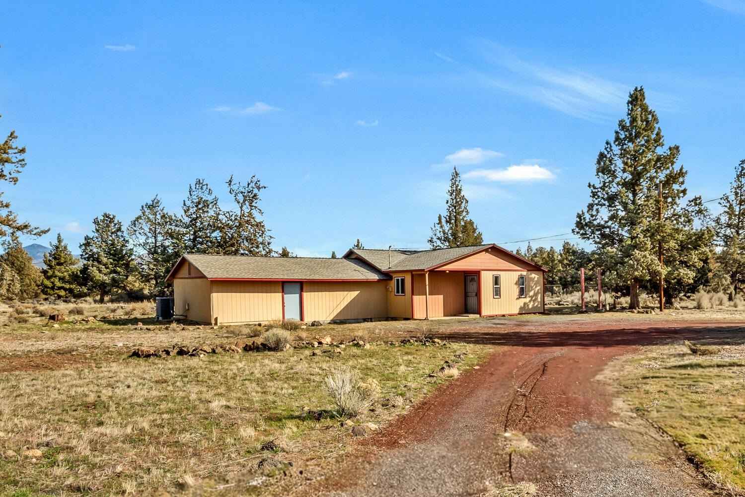 16055 SW Chinook Dr  