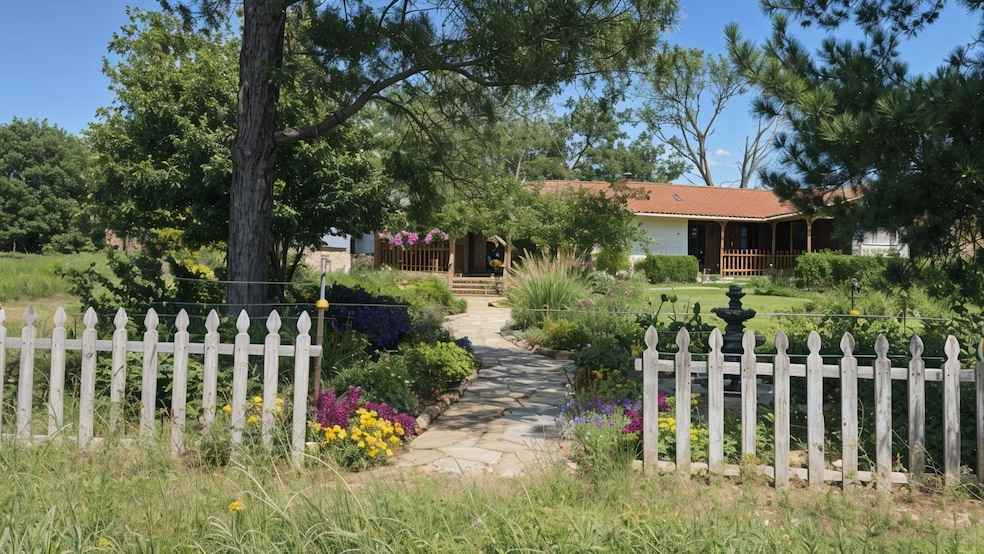 134 Private Rd 1989  