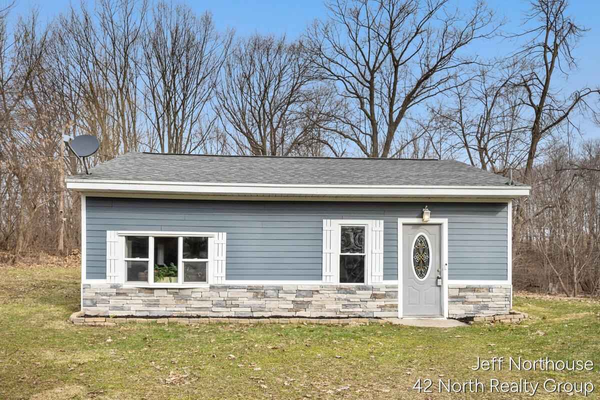 11769 Old Belding Rd NE  