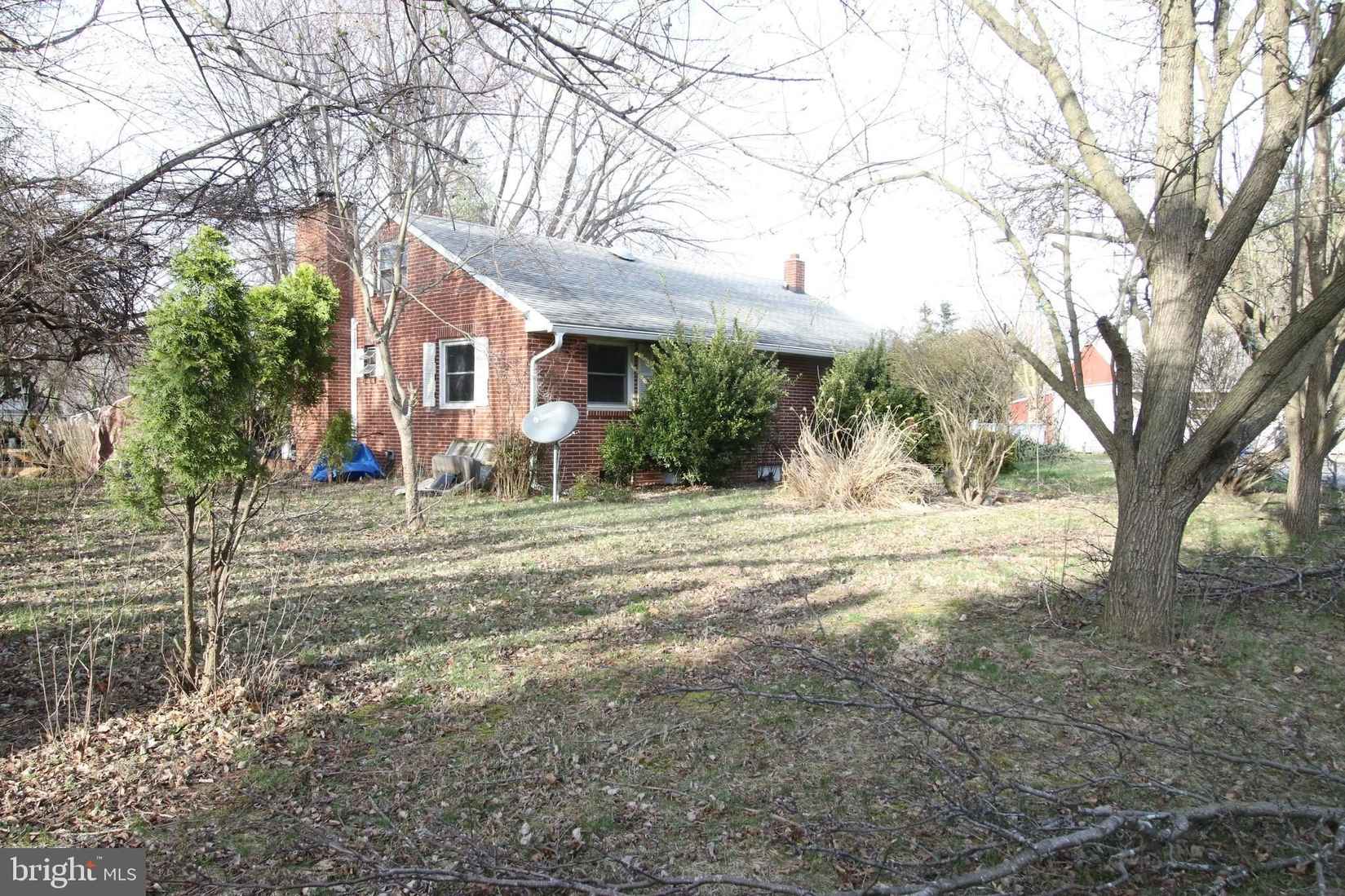 3576 WALNUT SHADE Rd  
