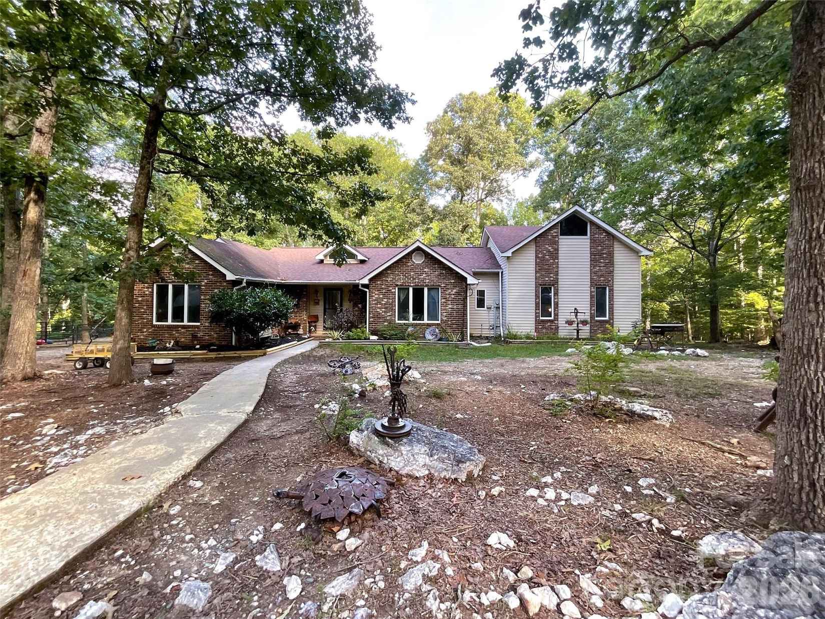 7200 Nesbit Rd  
