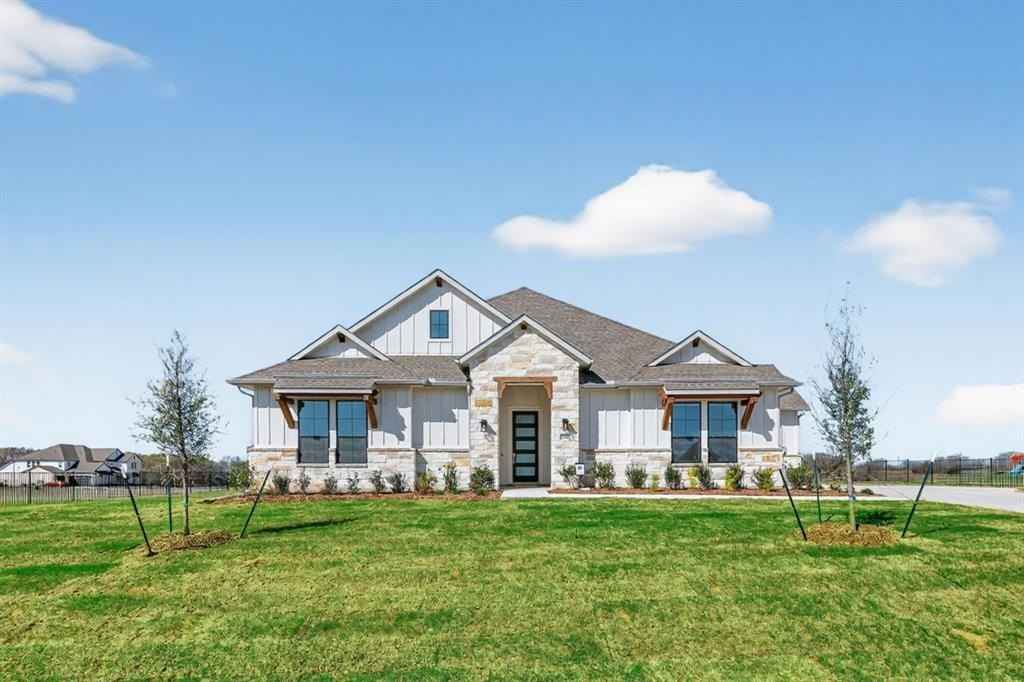 5512 Coorie Dr  