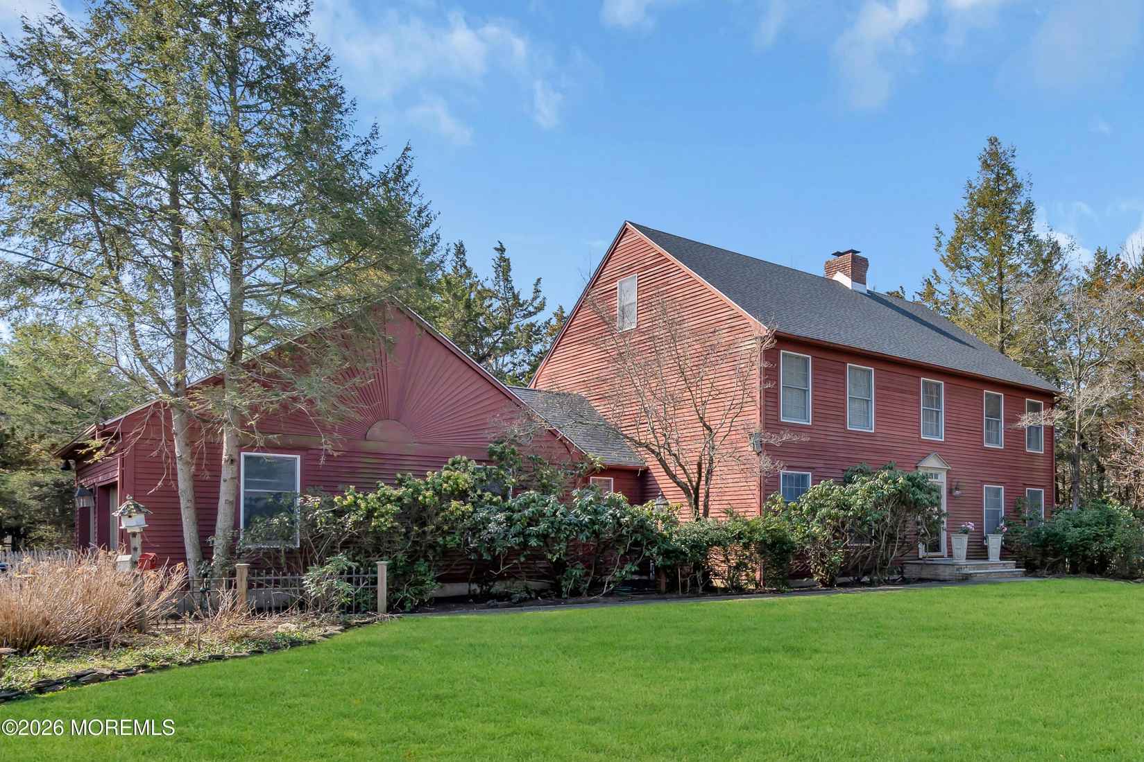 204 Edgemere Dr  