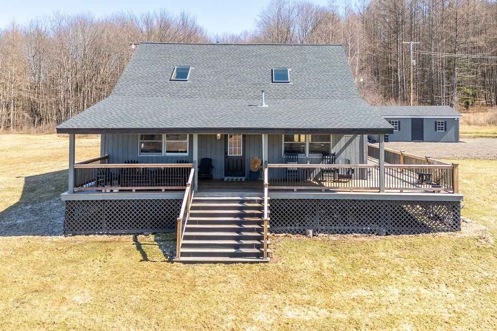 209 Perry Rd  