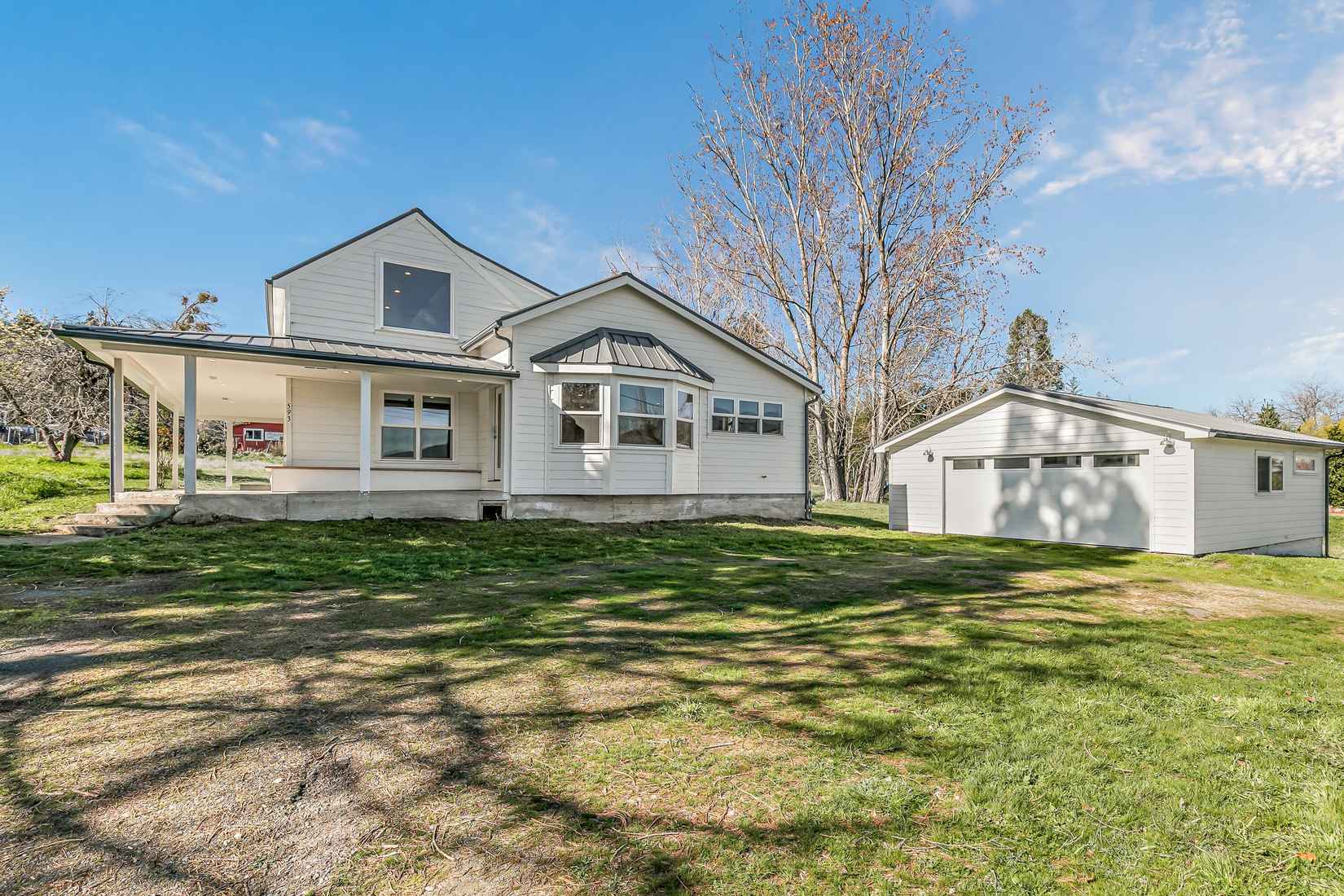 593 Crowson Rd  
