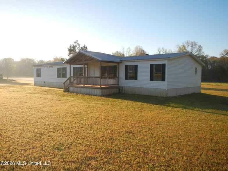 100 Rabbit Run Rd  