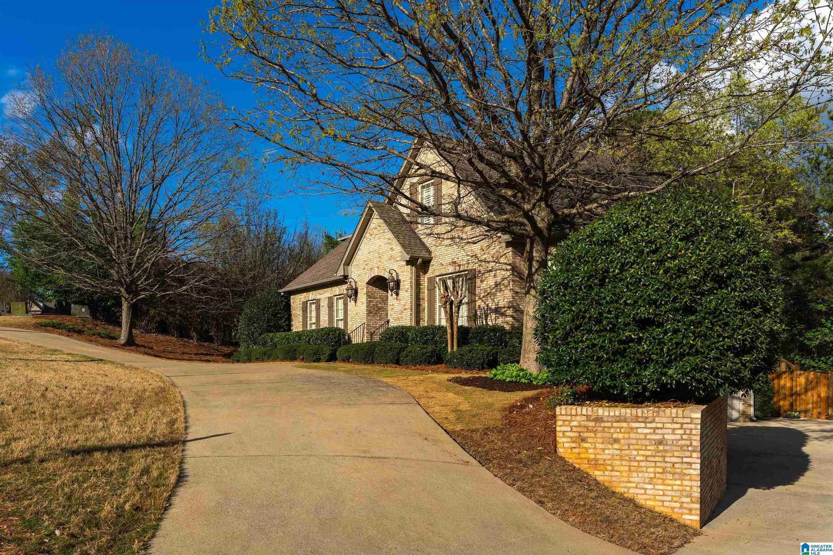5679 Carrington Lake Pkwy  