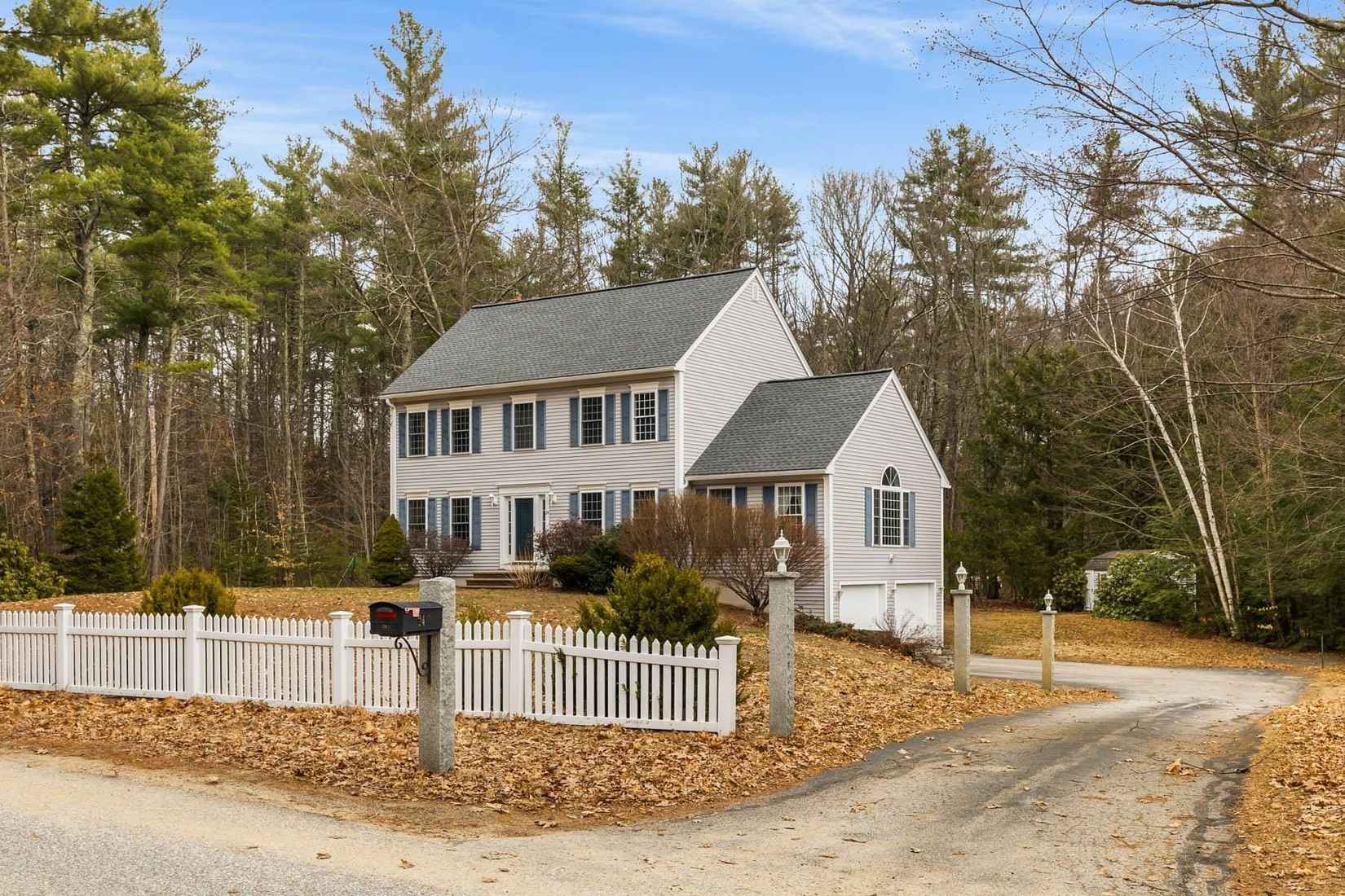 24 Ladd Rd  