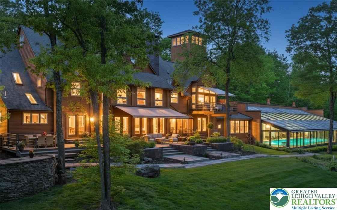 310 Hunters Farm Rd  