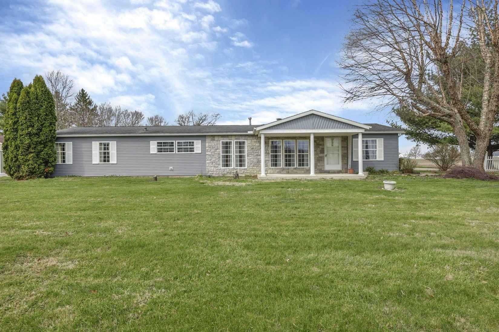 895 Becks Knob Rd SW  