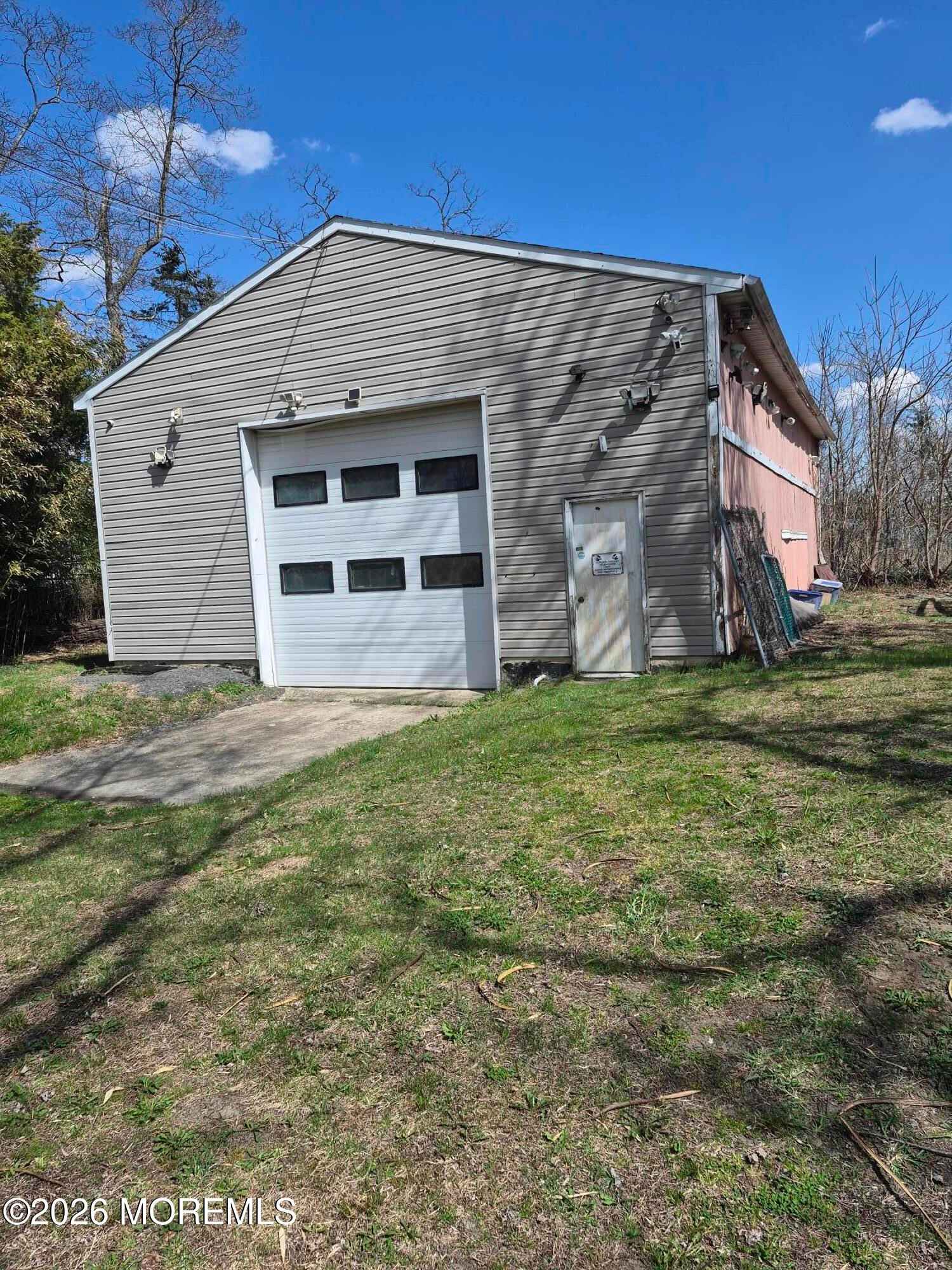 21 Cedar Swamp Rd  