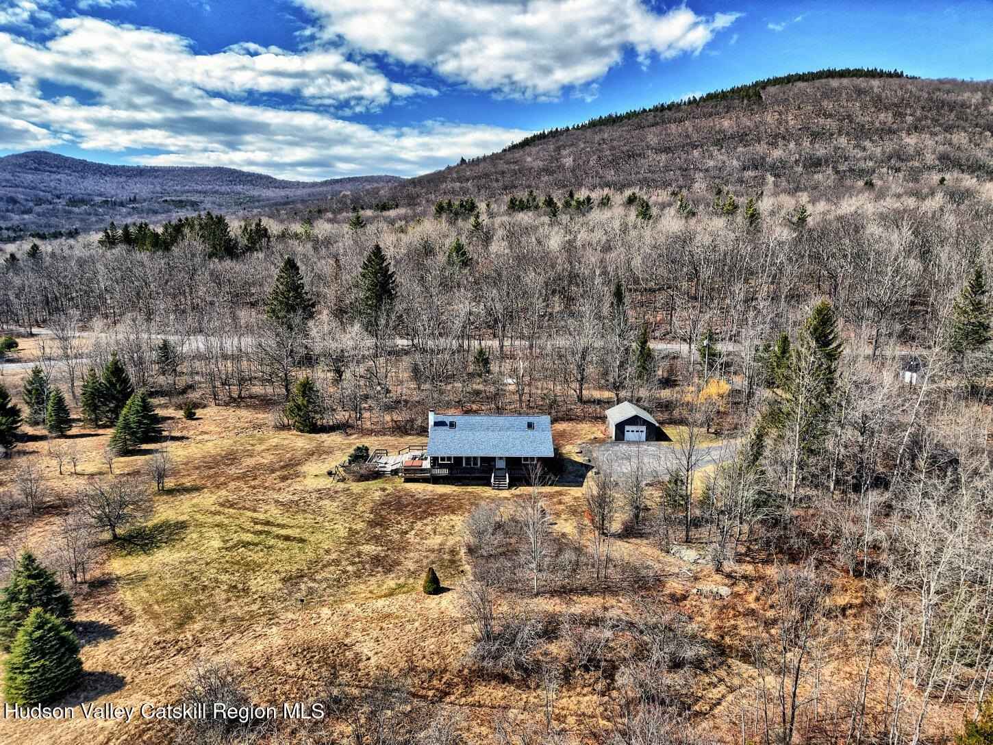513 County Rd 10  