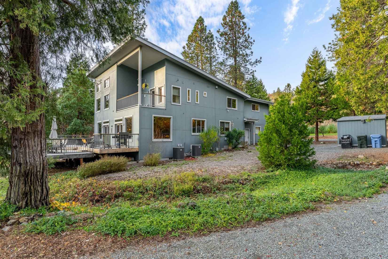 5375 Averill Dr  