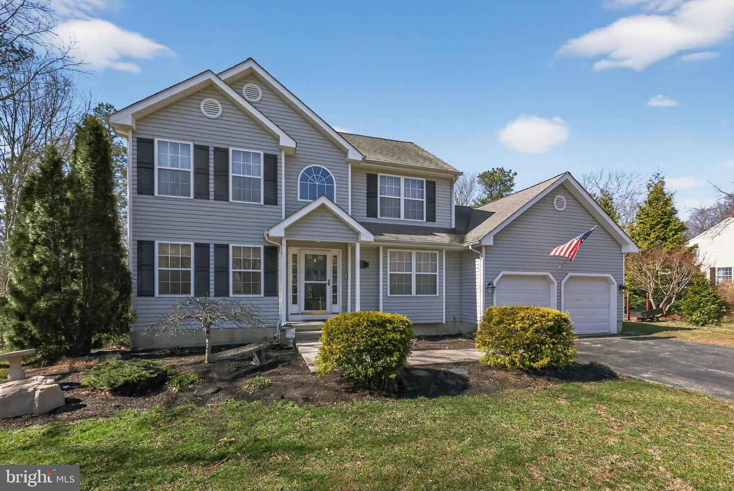525 Lantern Way  