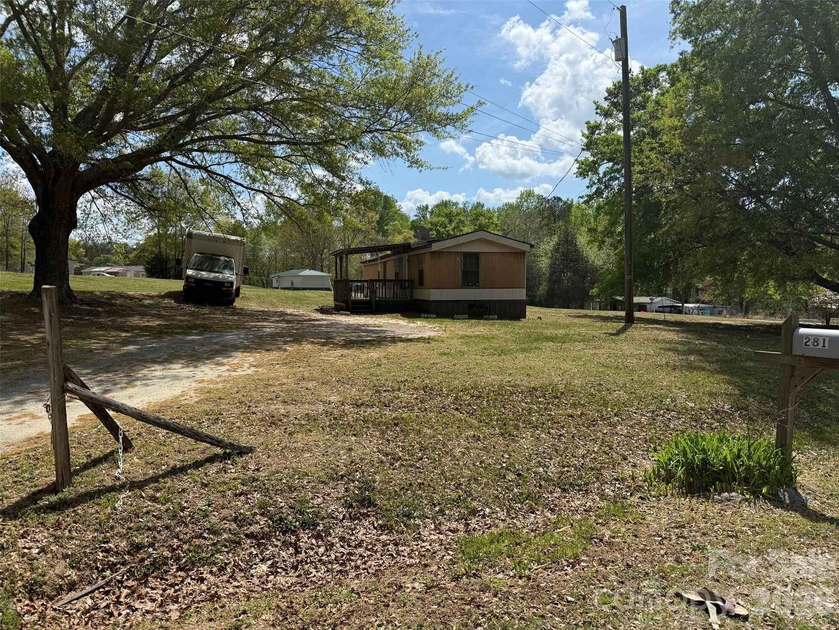281 Phillips Dr  