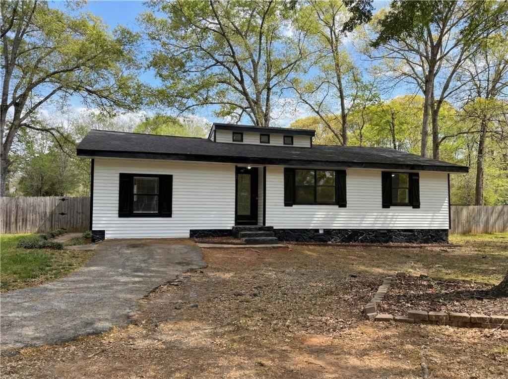 85 Hidden Forest Dr  