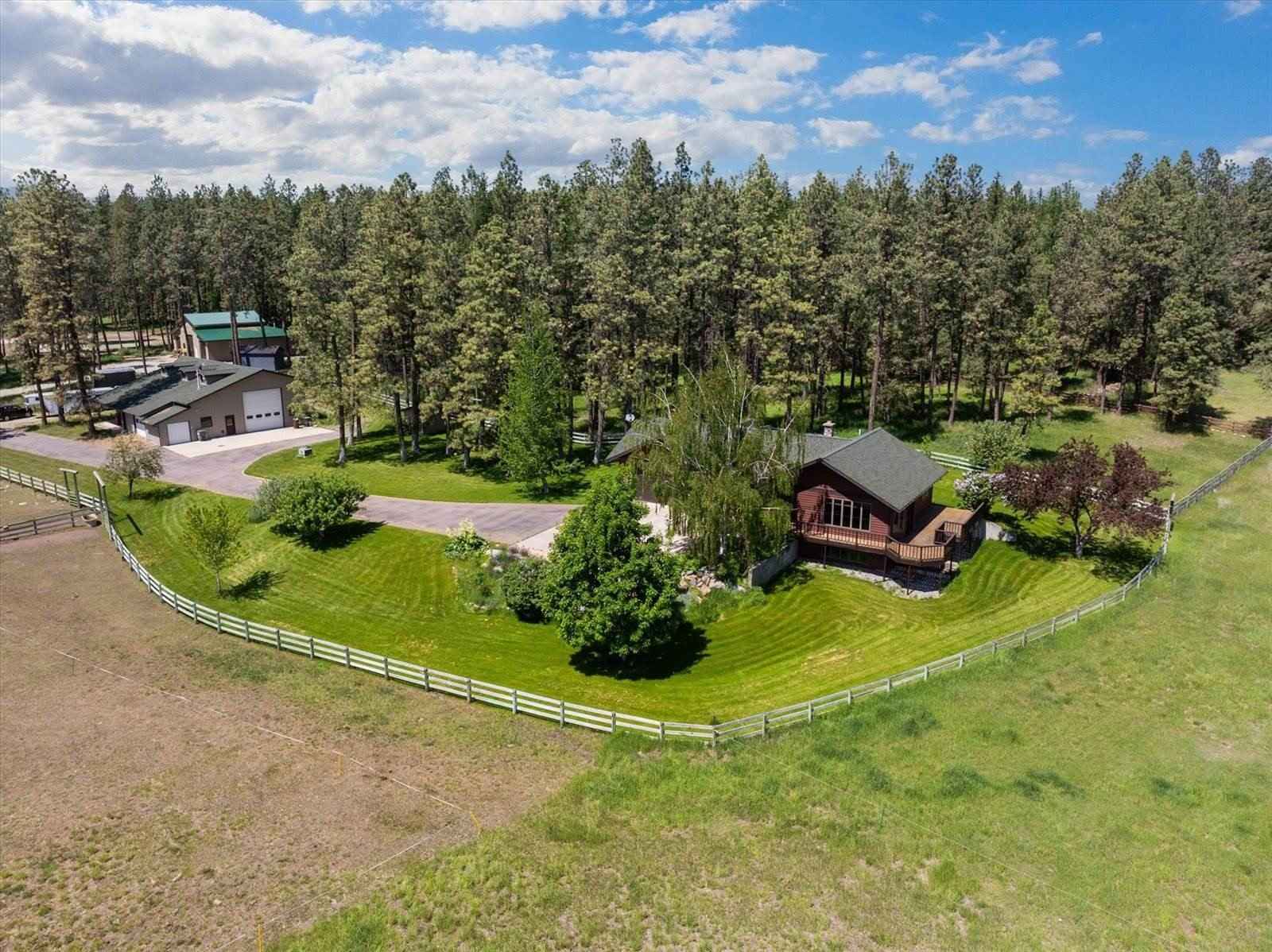 43 Pine Cone Ln  