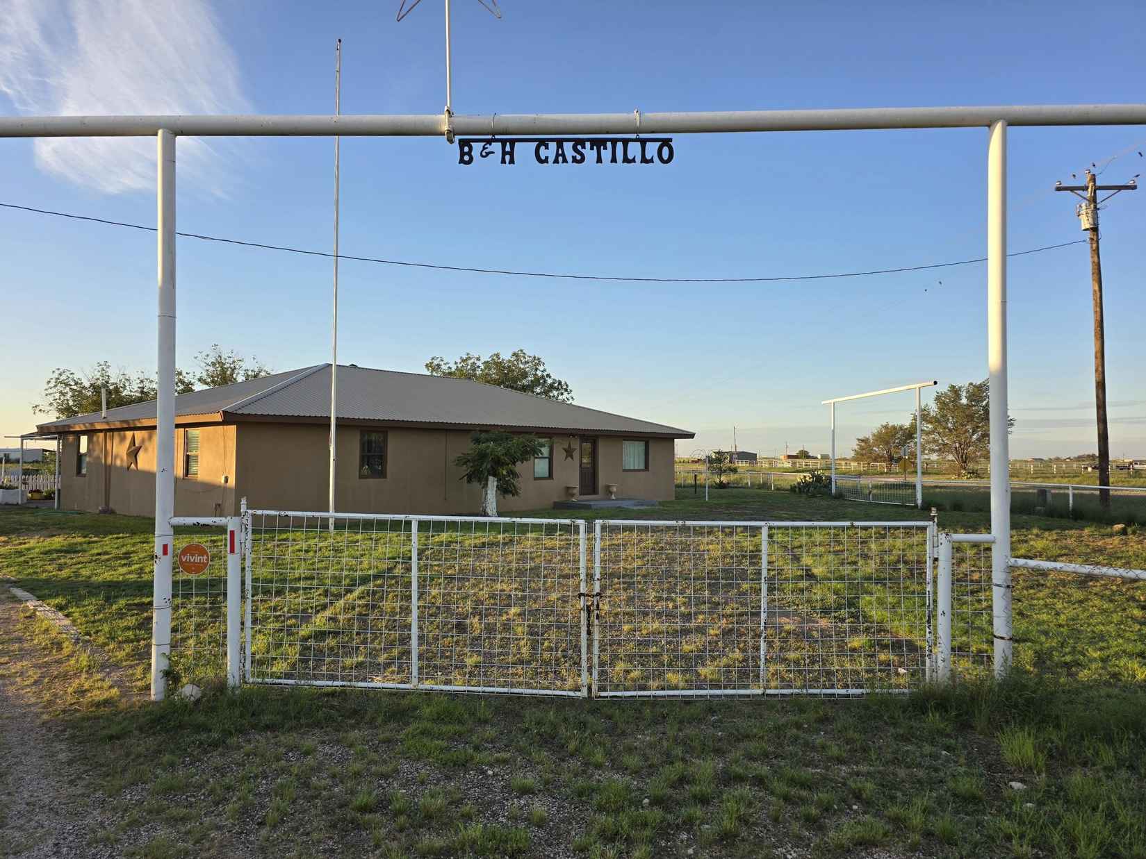 1299 County Rd 220-L  