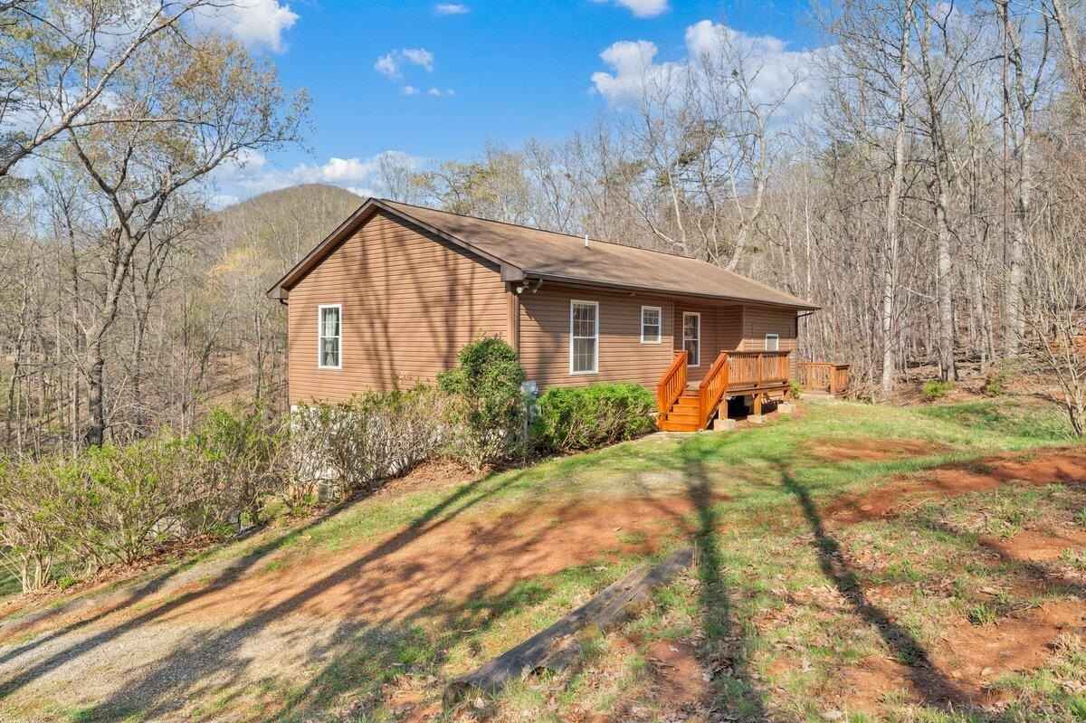 330 Chestnut Forest Dr  