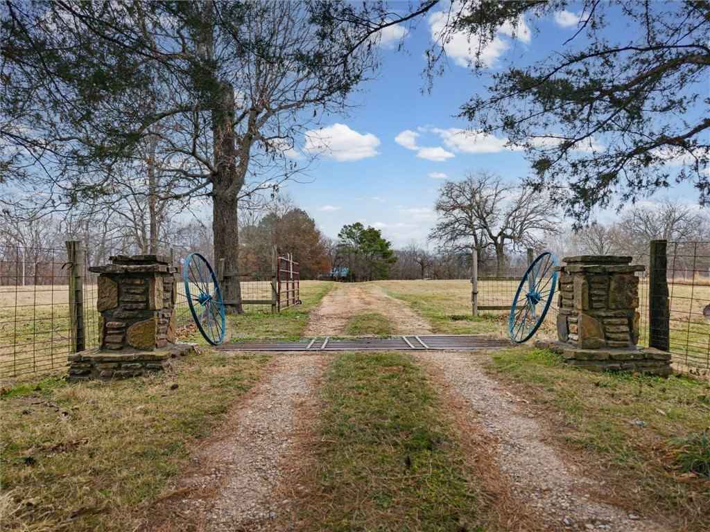 12772 Punkin Holw Rd  