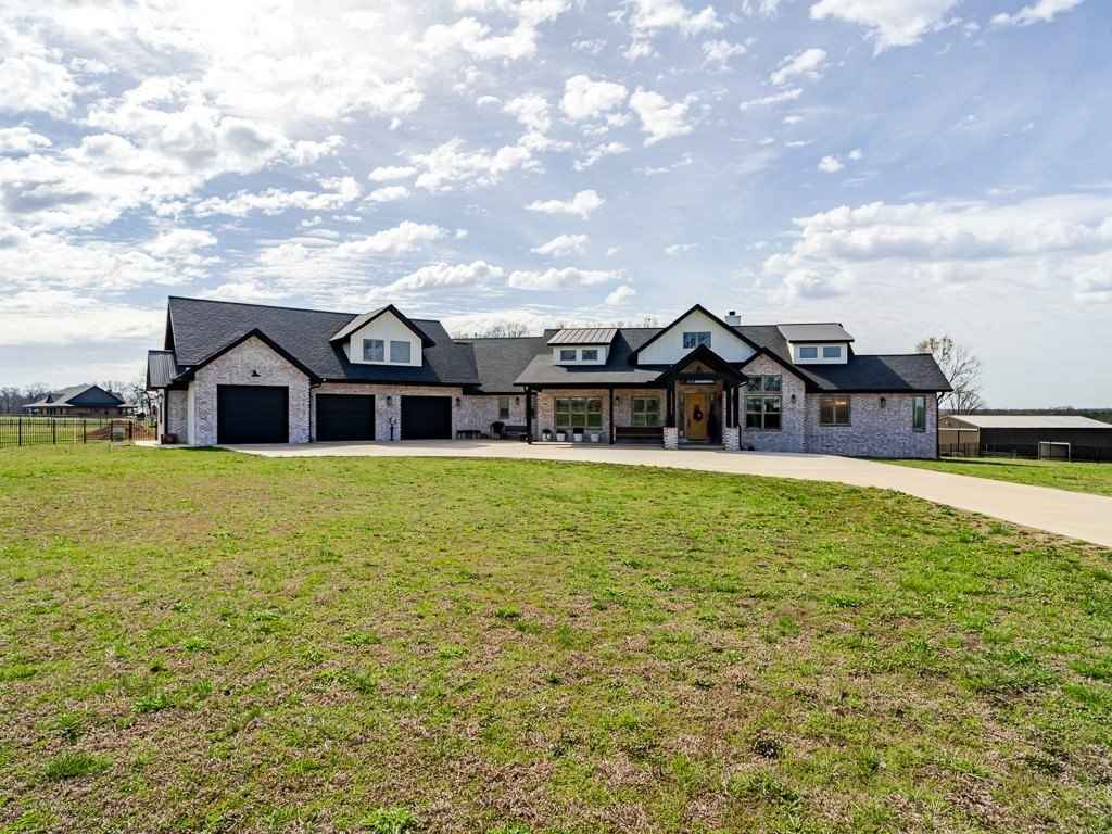 13989 Shady Acres Rd  