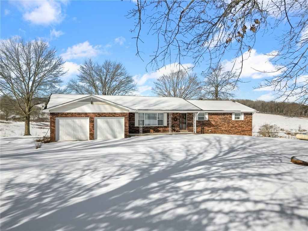 2504 Joe Holt Rd  