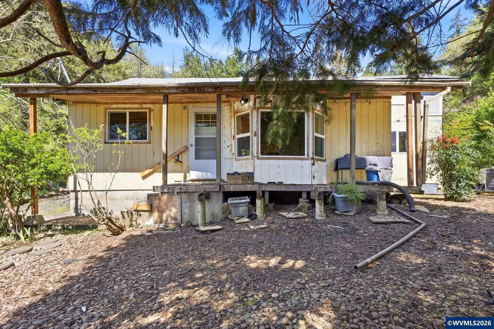 38775 Golden Vly Dr  