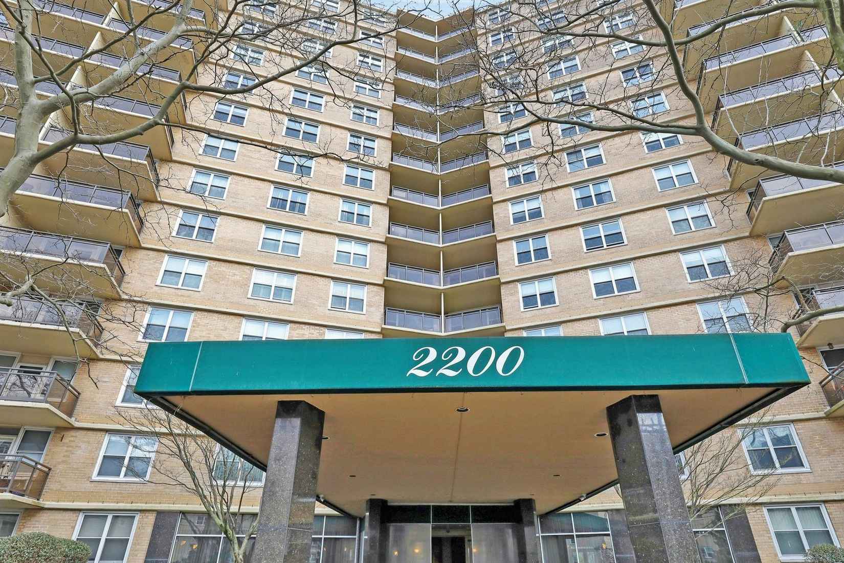 2200 North Central Rd Unit 3U  