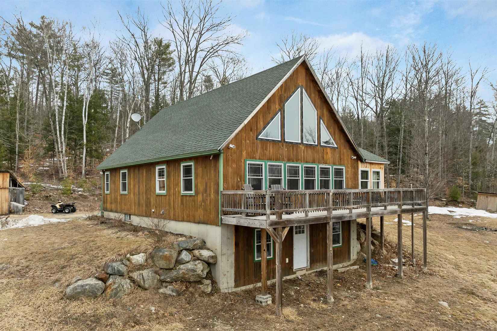 35 Susie Ln  