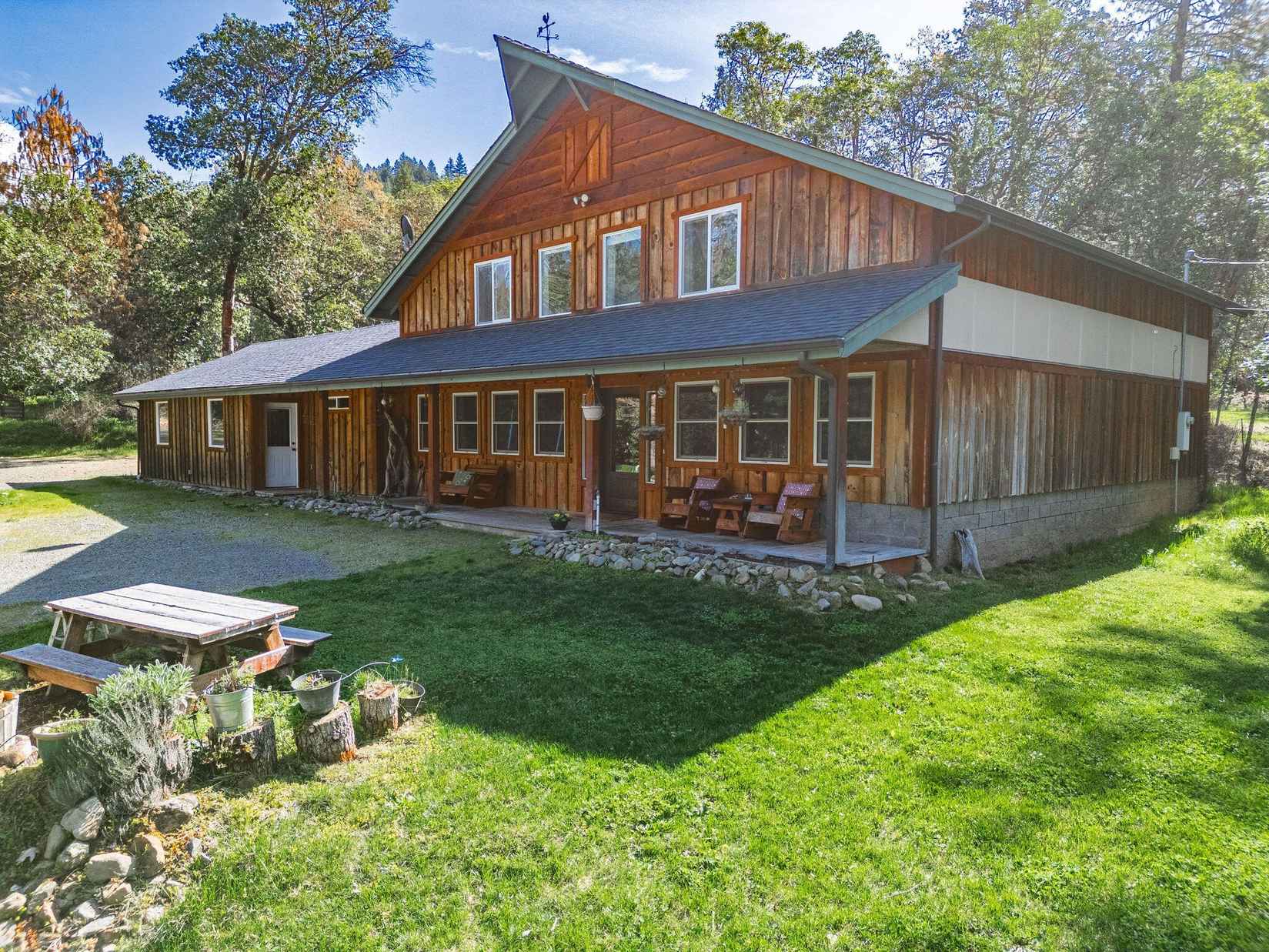 267 Grays Creek Rd  