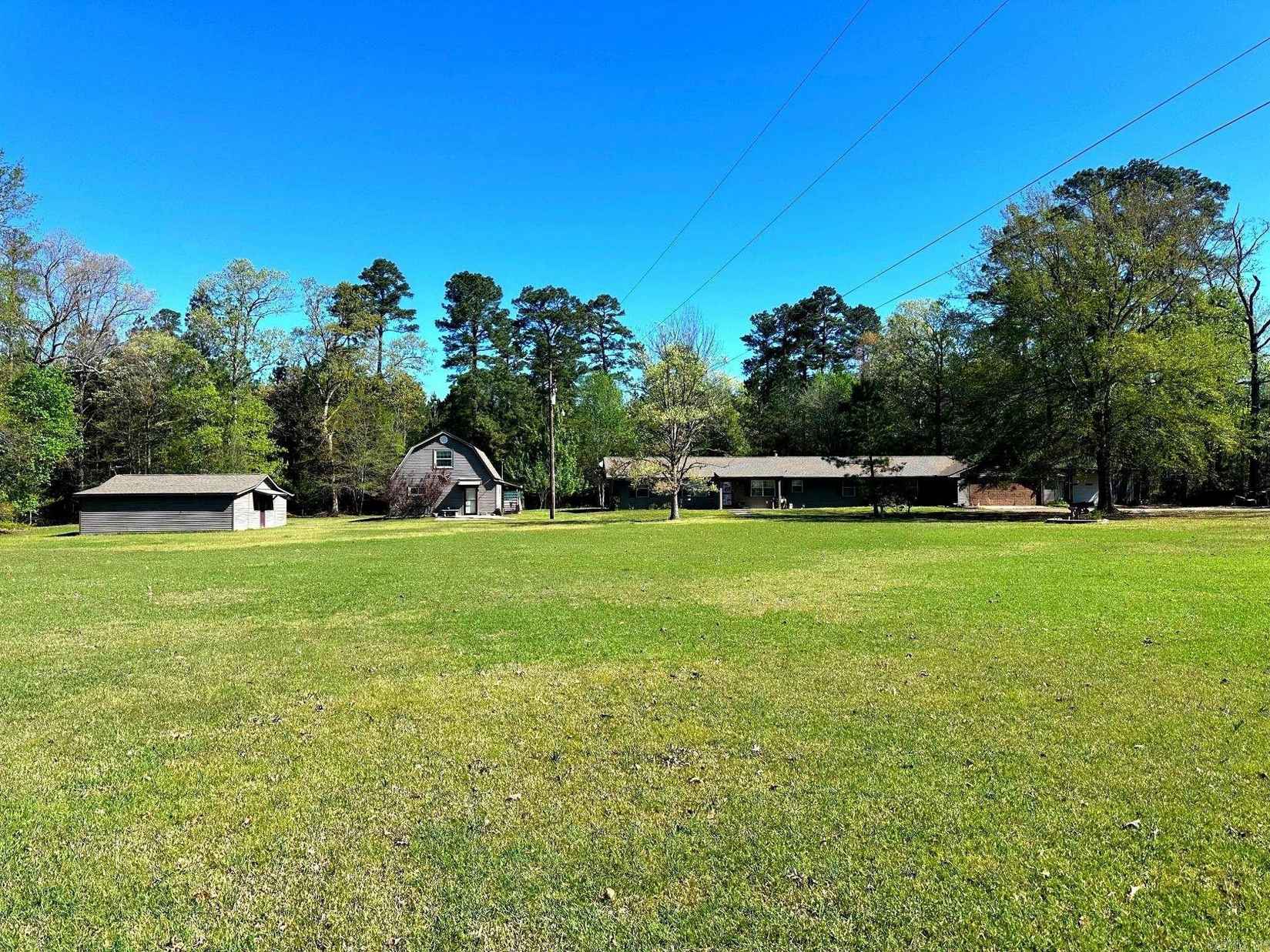 5032 S Hwy 190  